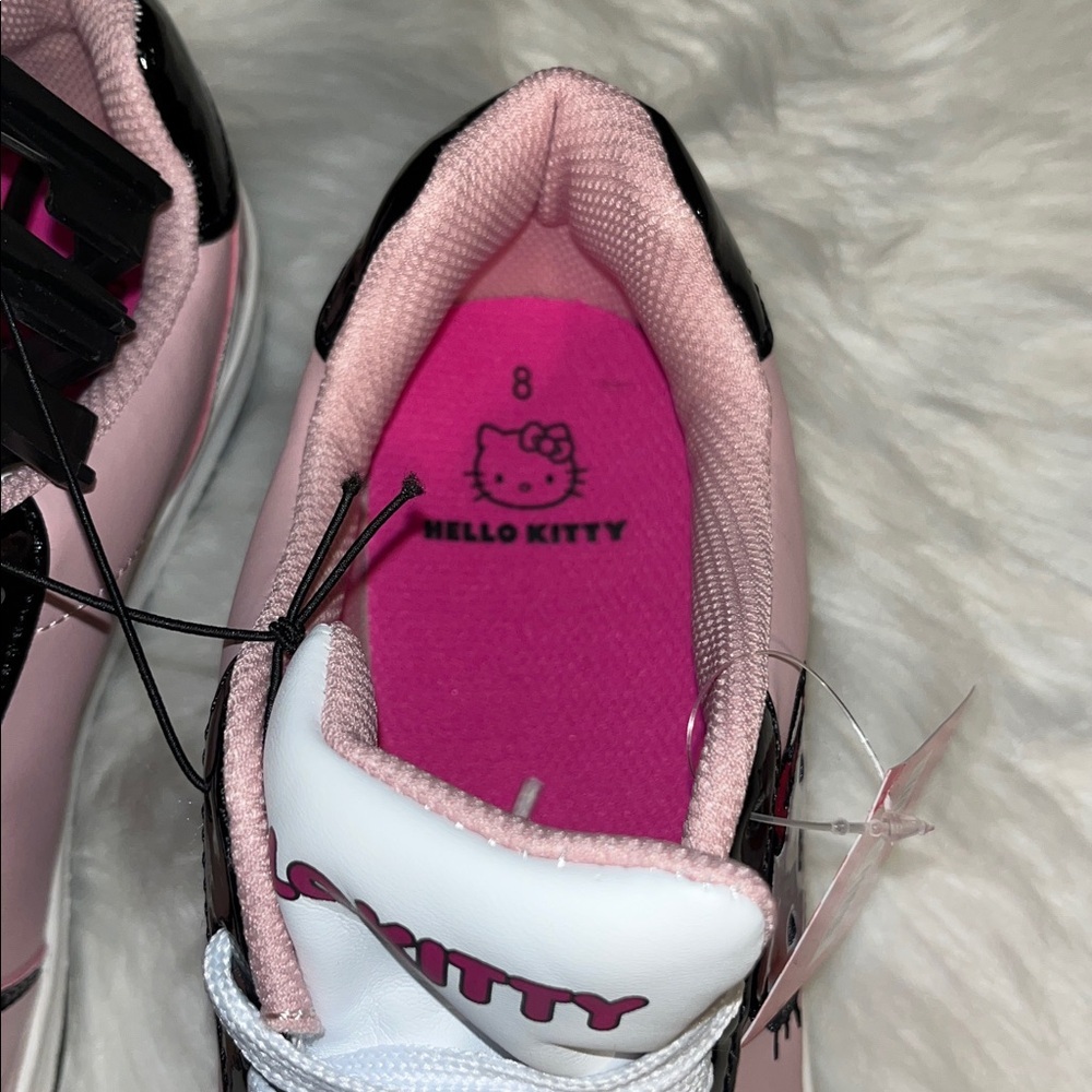 🆕Hello Kitty Sneakers Size 8 - Picture 7 of 9